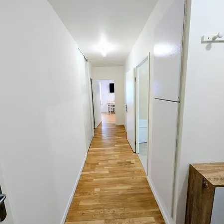 58 M2 - Rer B - 10 Min To Paris Apartment